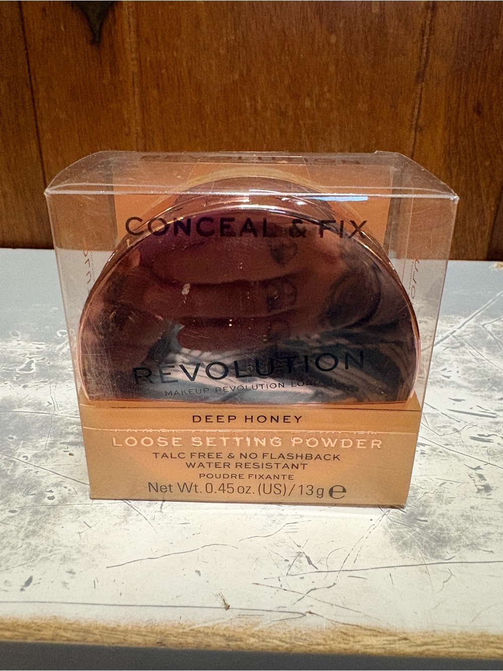 Makeup Revolution Conceal & Fix Loose Setting Powder Deep Honey 13g NIB